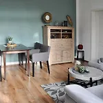 Doberaner Strasse 15 02 Διαμέρισμα