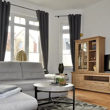 Doberaner Strasse 15 02 Daire *