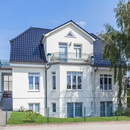 Doberaner Strasse 15 02 Appartement *