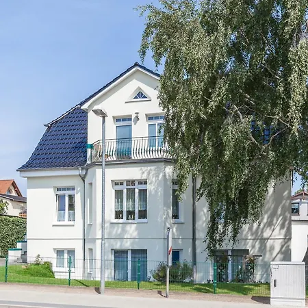 Doberaner Strasse 15 02 * Ostseebad Kühlungsborn